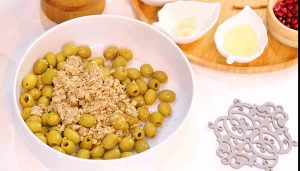 add walnuts to olive