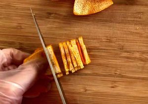 Prepare orange peel and slices
