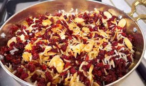 mixing barberry with rice