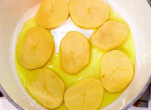potato for makaroni tahdig