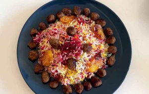 albaloo polo with meat is ready
