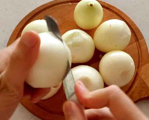 peel white onions