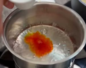 add saffron to water