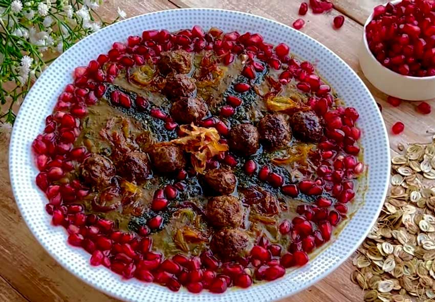 ash anar with pomegranate paste